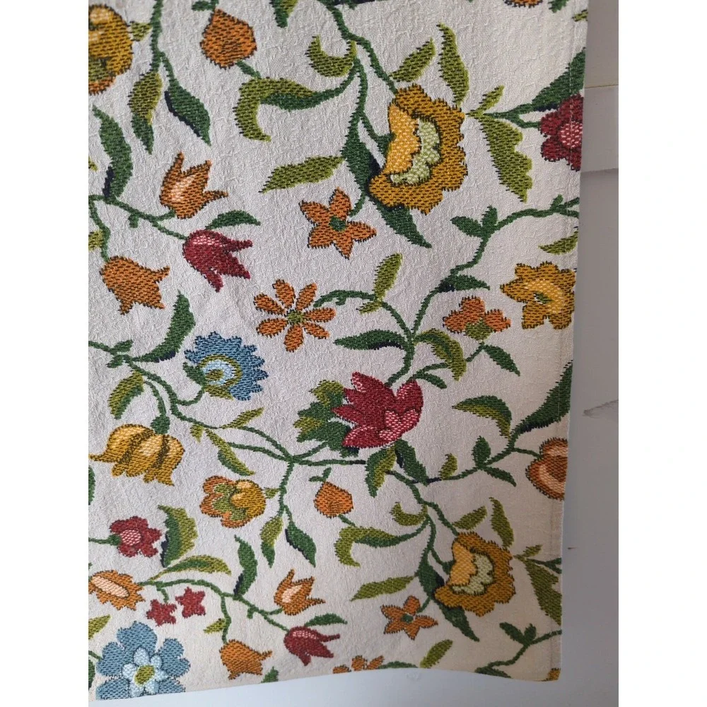Gorgeous Stitched Embroidered Floral Tablecloth Vintage 44x95